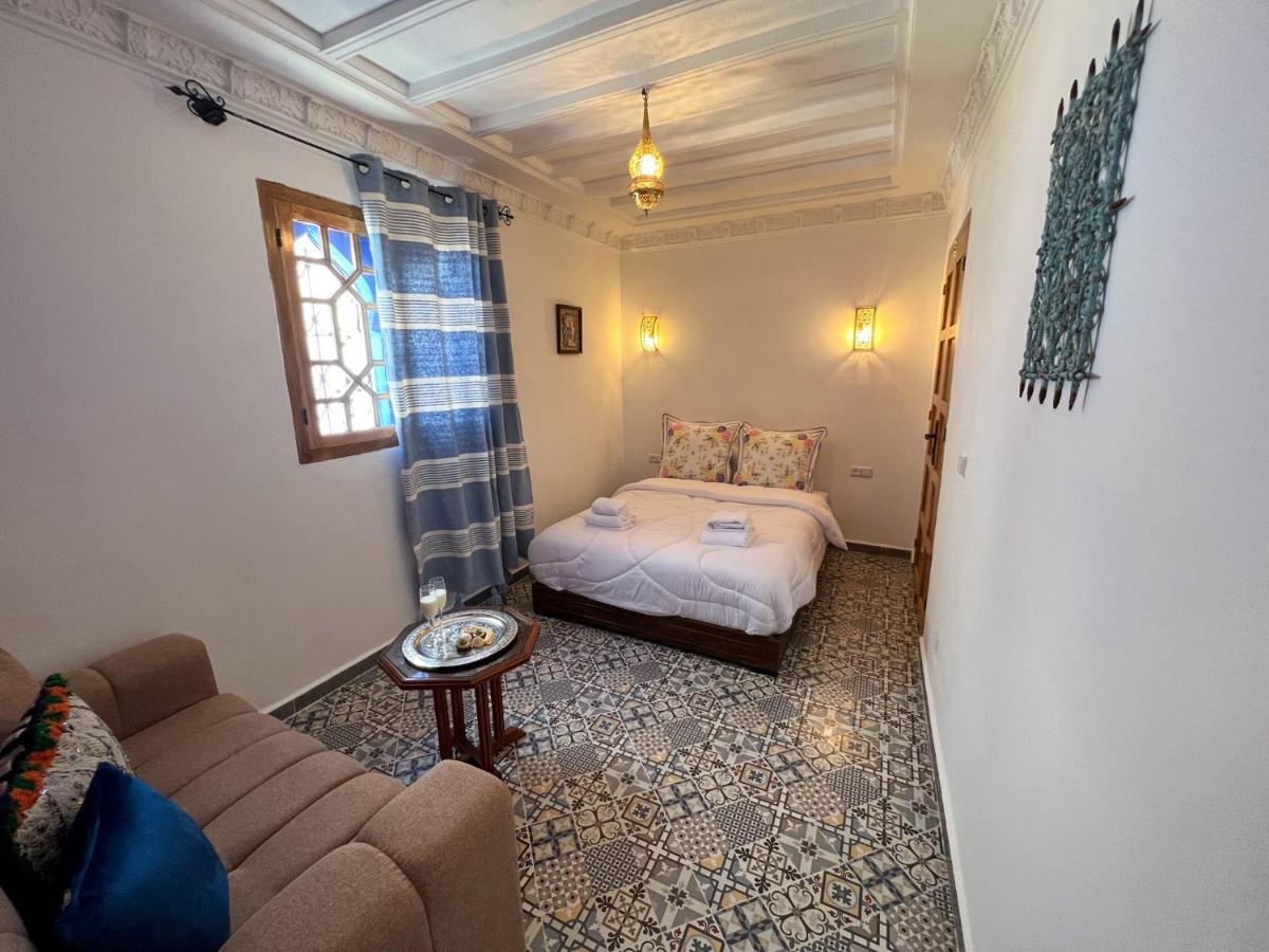 Riad Dokara シェフシャウエン エクステリア 写真